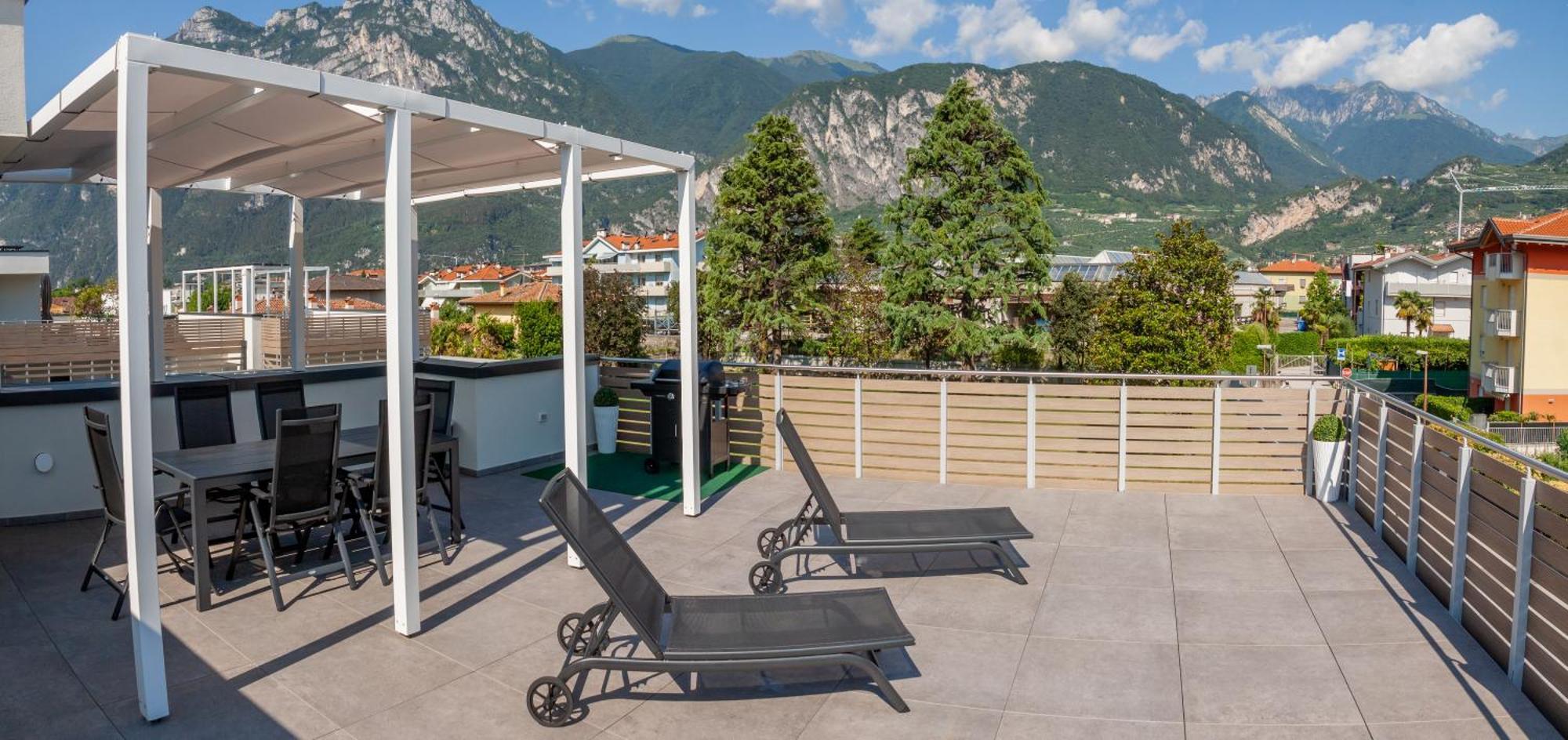 Le Terrazze Living Apartment Рива дел Гарда Екстериор снимка